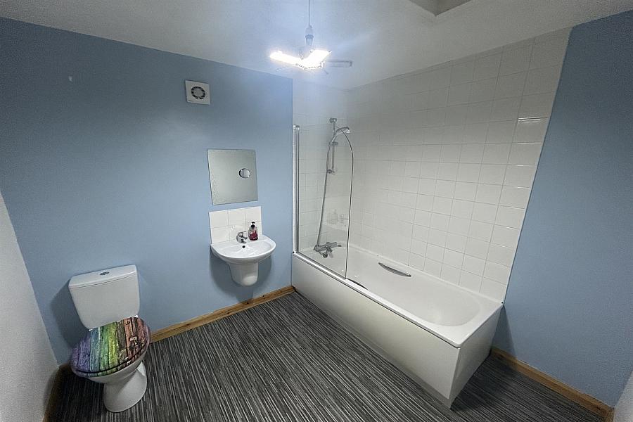 Flat 3, 148 Cliftonpark Avenue