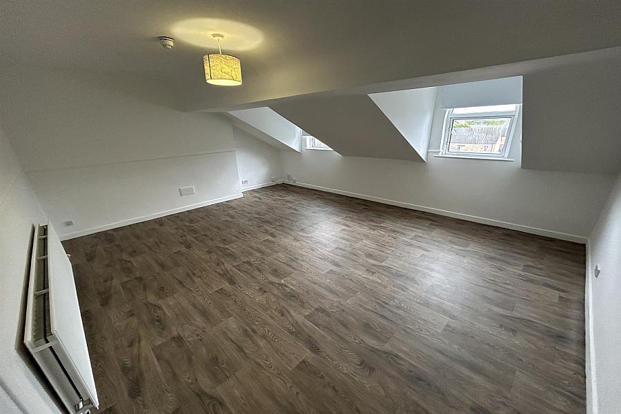 3, 158, Cliftonpark Avenue, Cliftonville Road