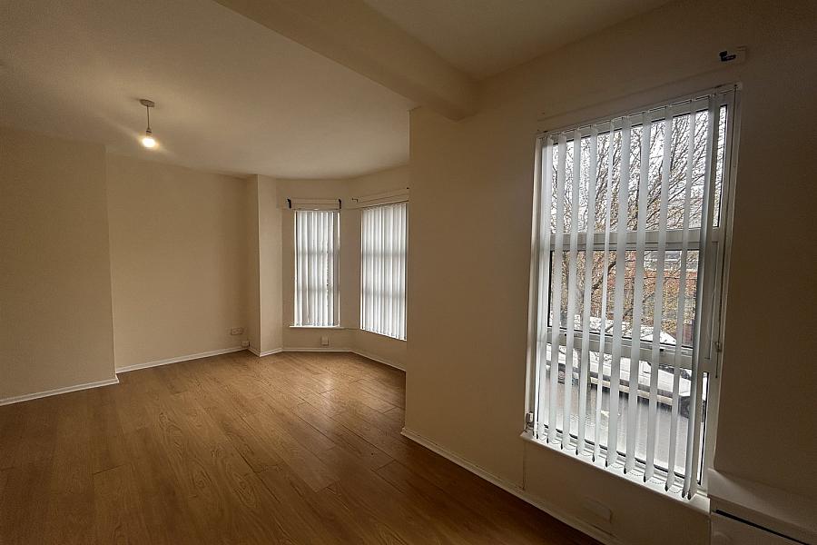 2, 177A, Cliftonpark Avenue