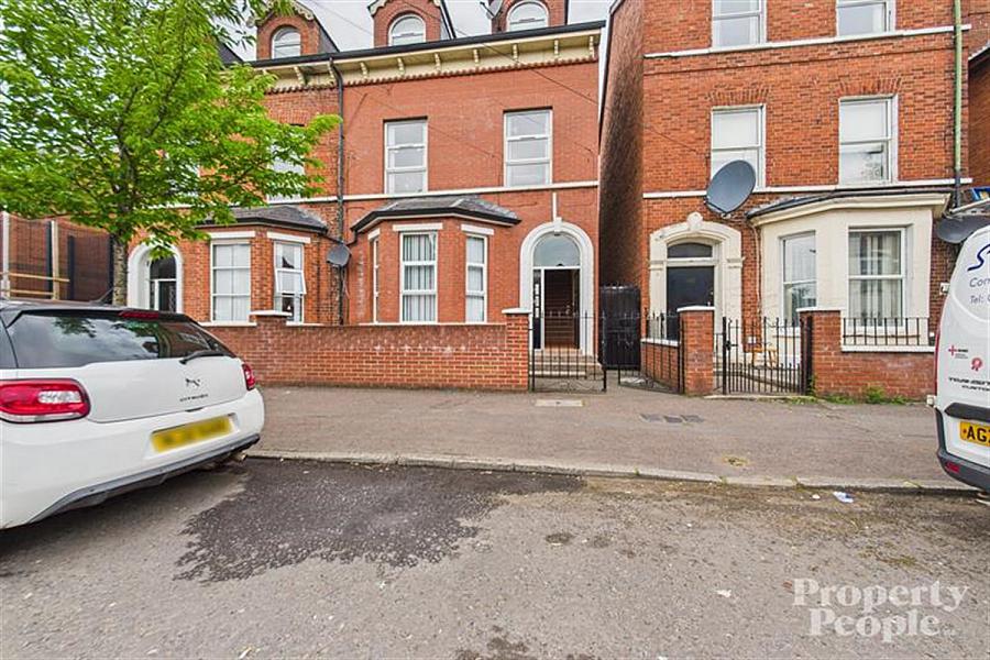 1, 160, Cliftonpark Avenue