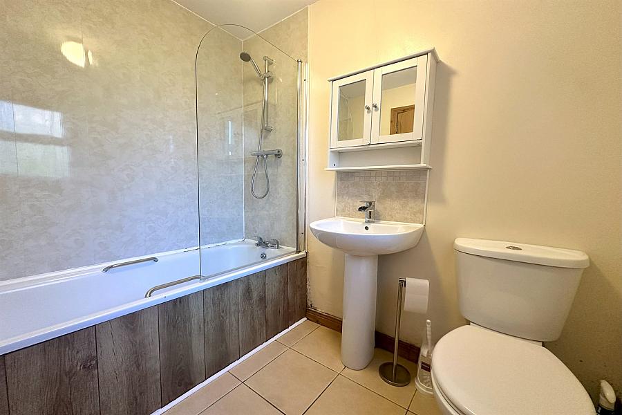 85A, Cliftonville Road