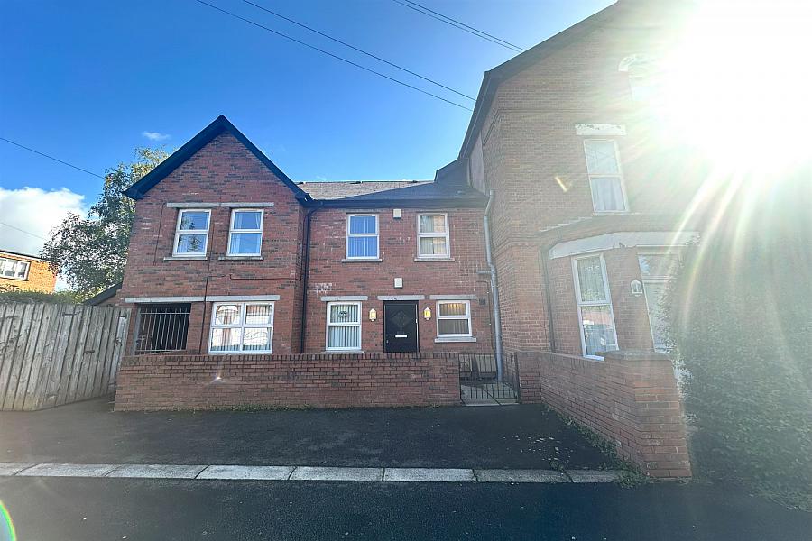 85A, Cliftonville Road