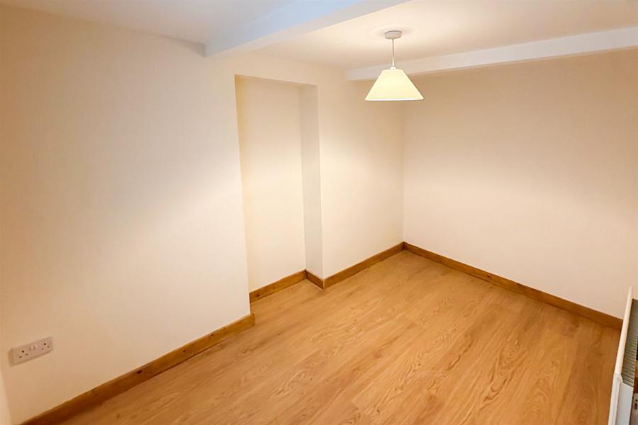 Apartment 1, 11 Kinnaird Terrace