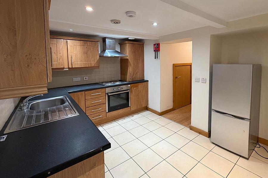 Apartment 1, 11 Kinnaird Terrace