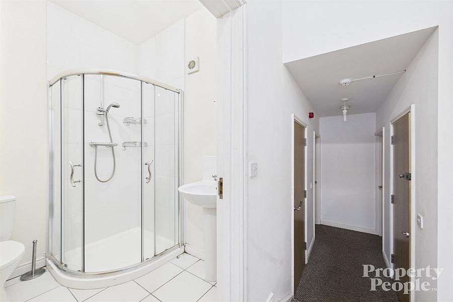10b Glandore Avenue