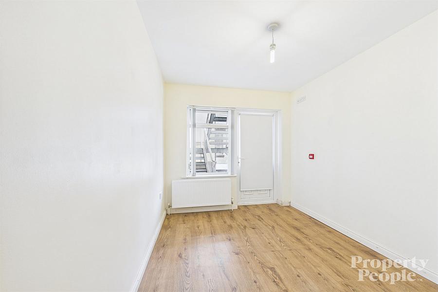 10b Glandore Avenue