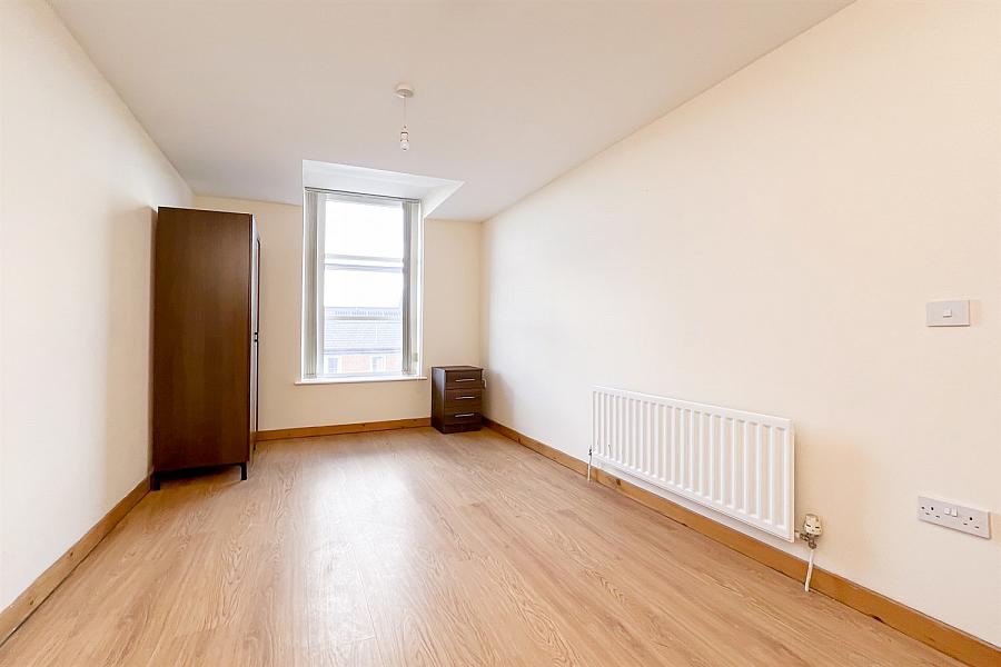 3, 13, Kinnaird Terrace