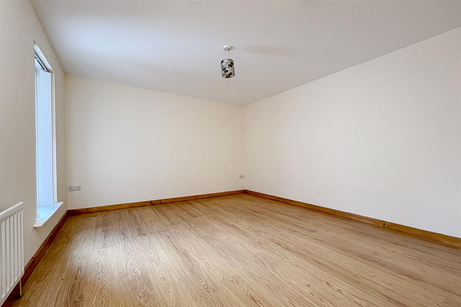 3, 13, Kinnaird Terrace