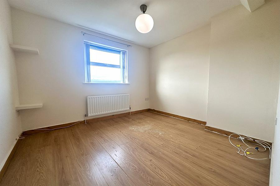 4, 13, Kinnaird Terrace