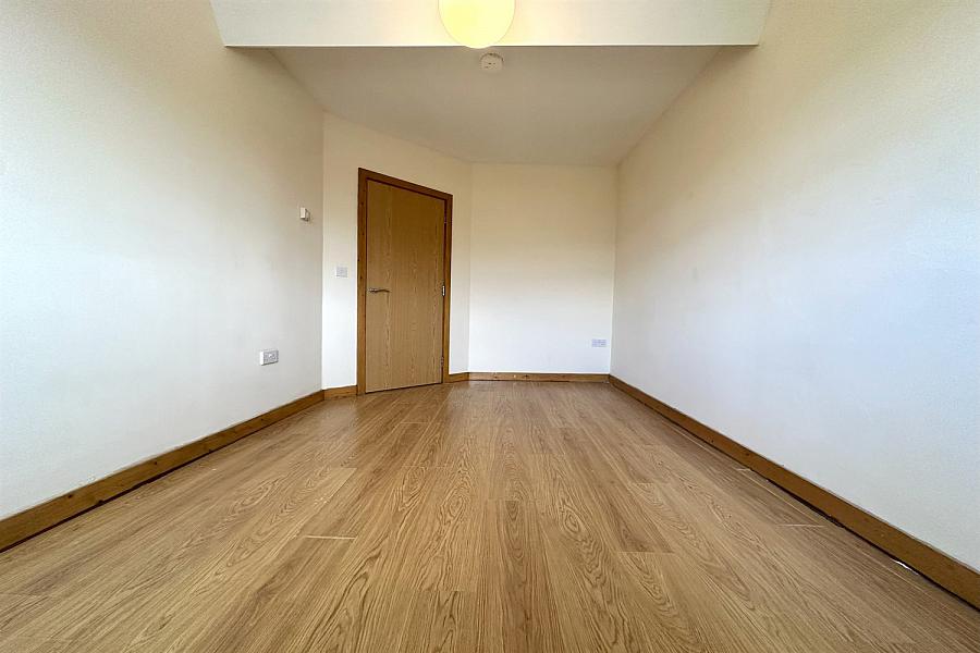4, 13, Kinnaird Terrace