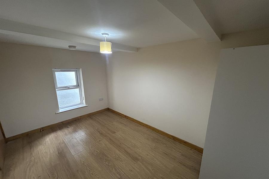 Flat 1, 9 Kinnaird Terrace