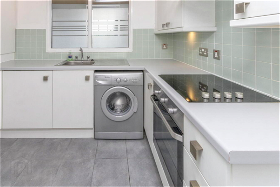 17 Fortwilliam Grange