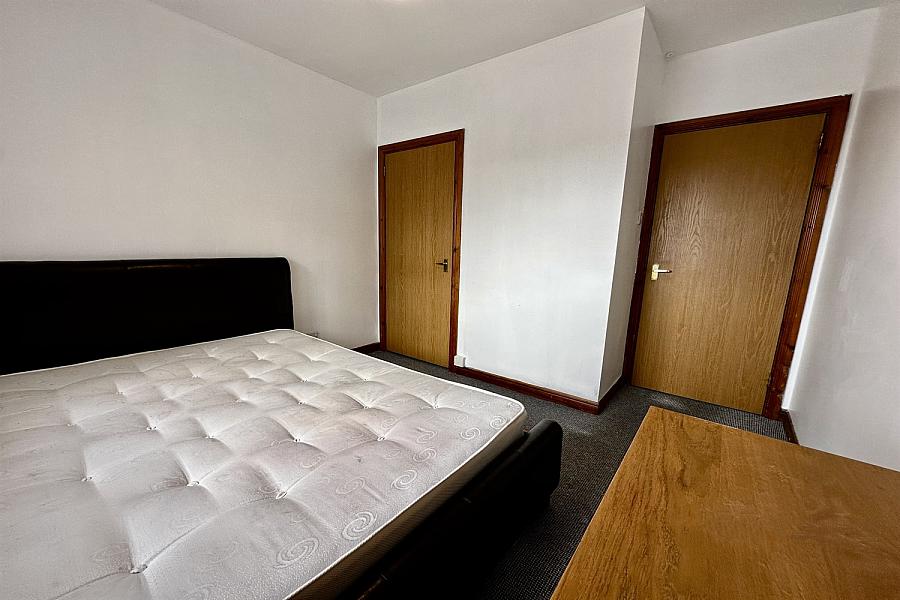 6 Rosneath Court, Dundonald