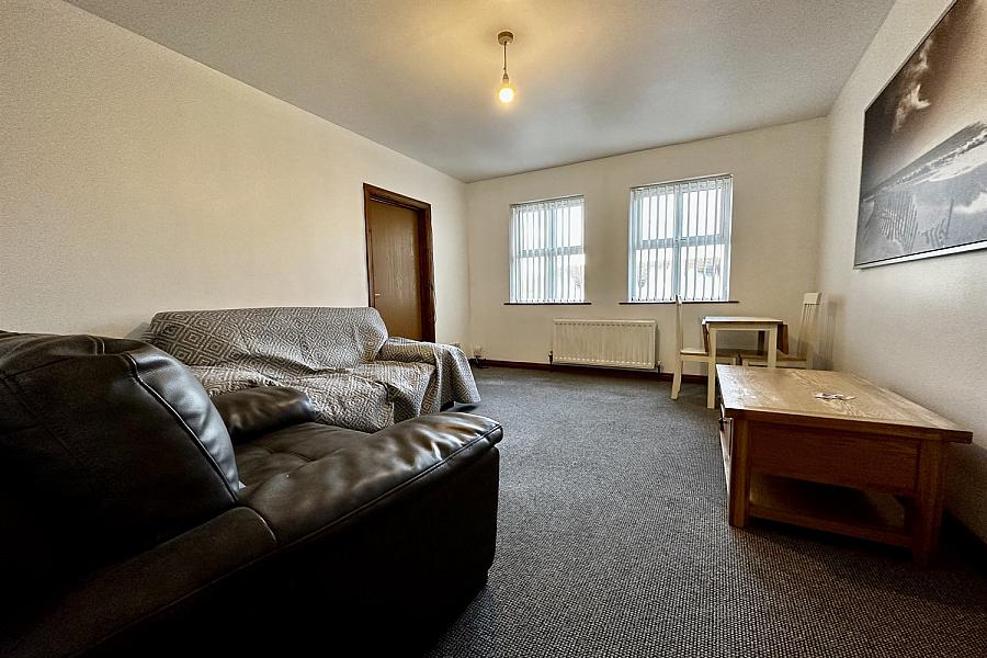 6 Rosneath Court, Dundonald