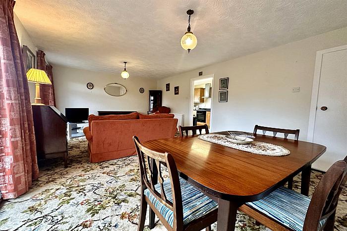 Apt 2, 548 Antrim Road