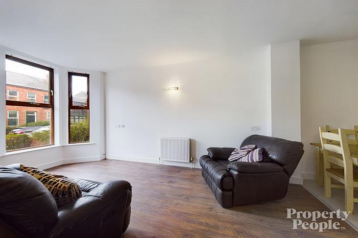 Apt 1, 2 Brookhill Avenue