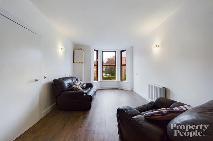 Apt 1, 2 Brookhill Avenue