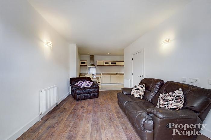Apt 1, 2 Brookhill Avenue