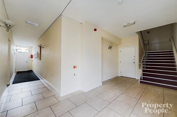 Apt 1, 2 Brookhill Avenue