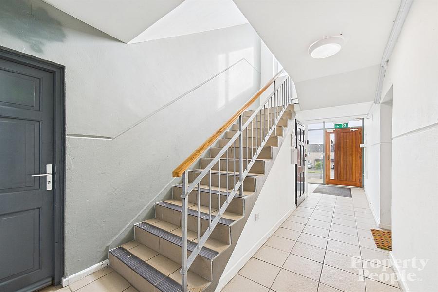 2D, Knocksallagh Green