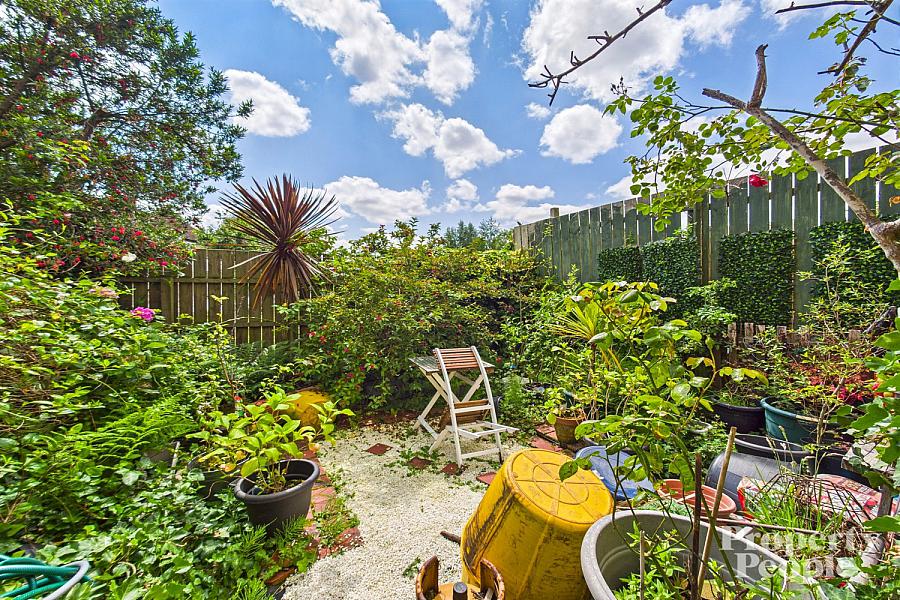 17 Glandore Avenue