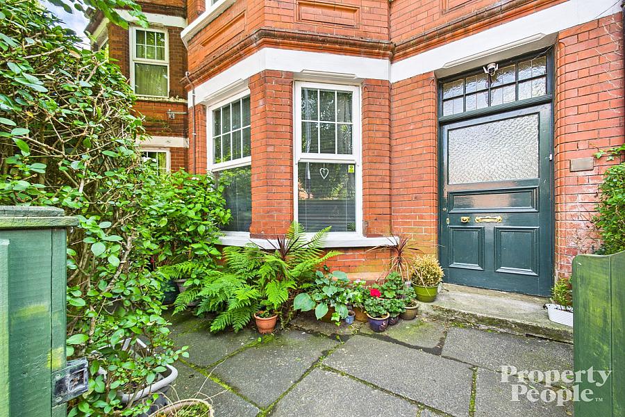 17 Glandore Avenue