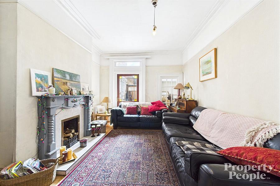 17 Glandore Avenue