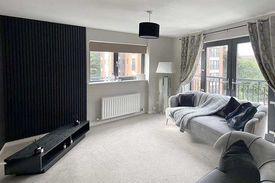 Apartment 22, Luna Building, 1 Redwood Court