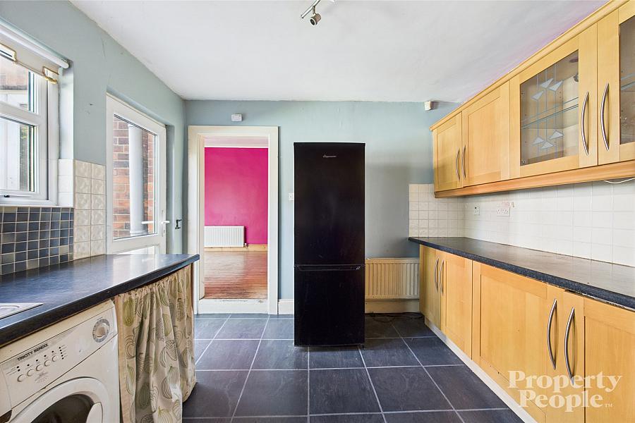 12 Chestnut Gardens