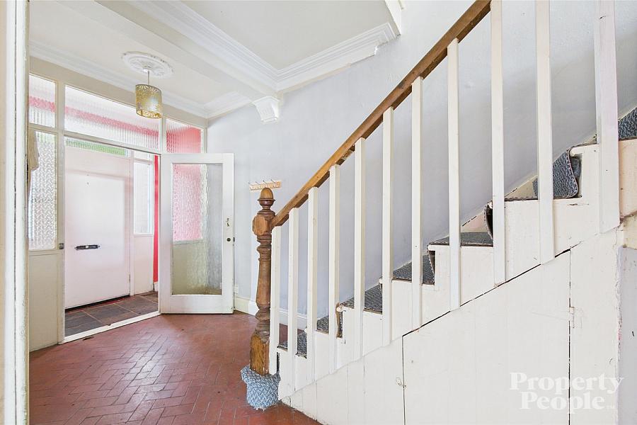12 Chestnut Gardens