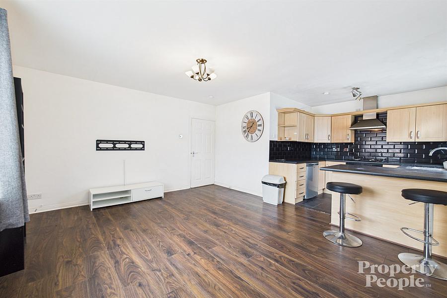 22 Brandon Parade
