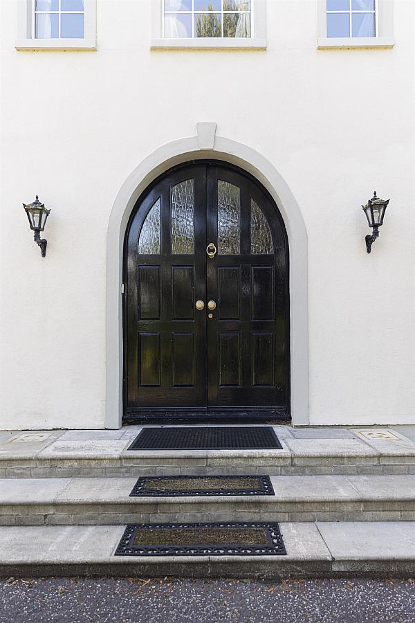 Eden House, 1 Edenturcher Road