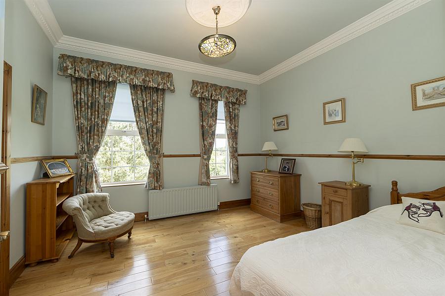 Eden House, 1 Edenturcher Road
