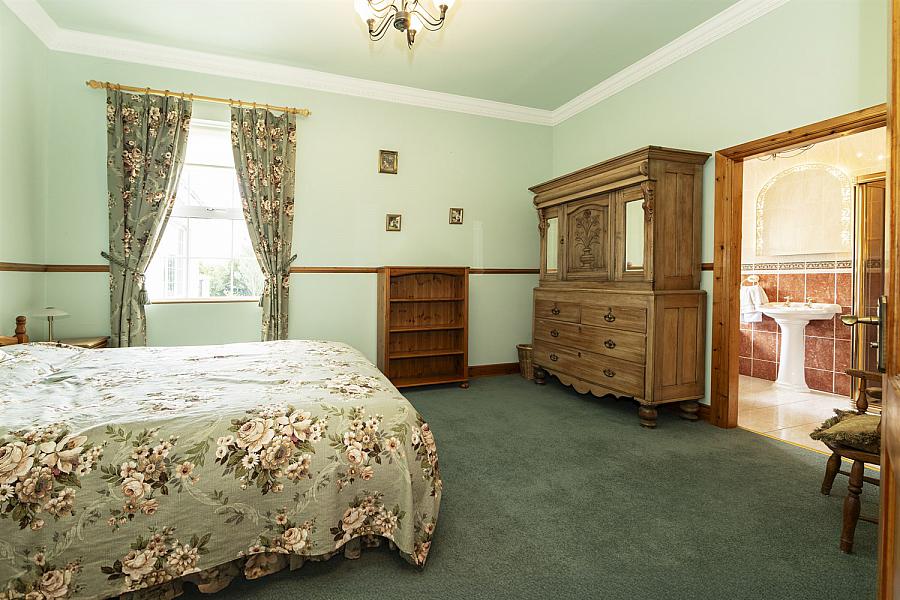 Eden House, 1 Edenturcher Road