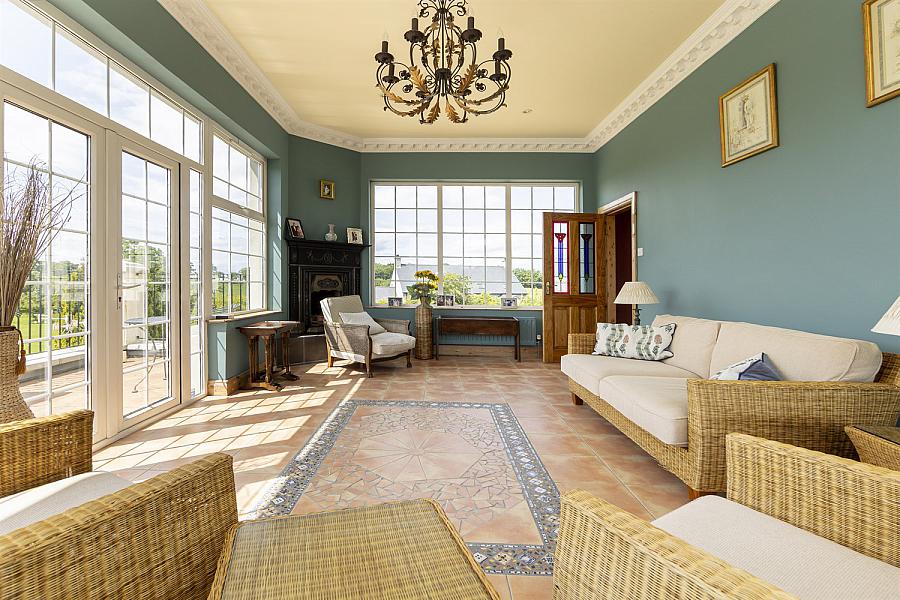 Eden House, 1 Edenturcher Road