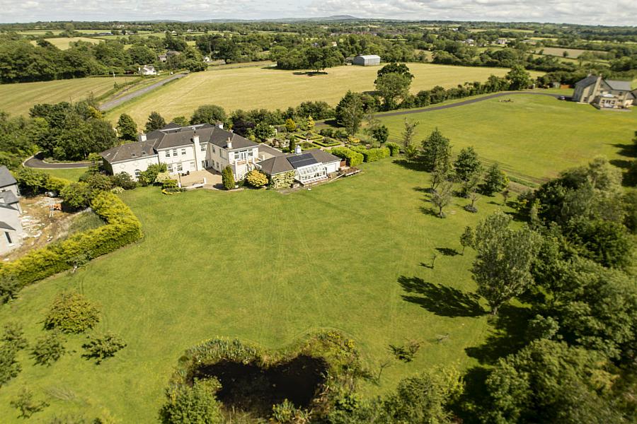 Eden House, 1 Edenturcher Road