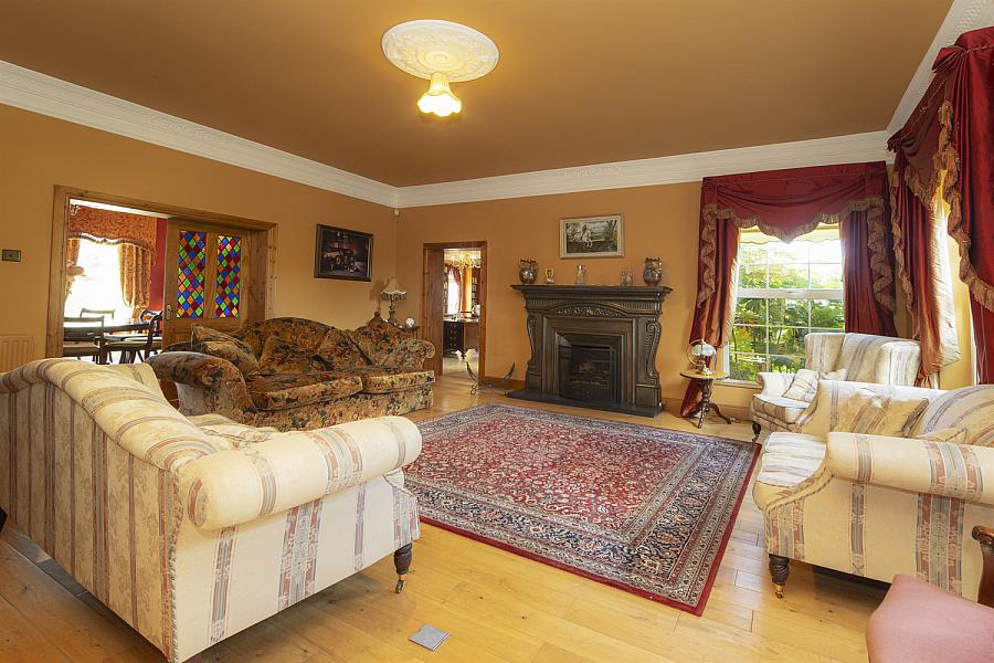 Eden House, 1 Edenturcher Road