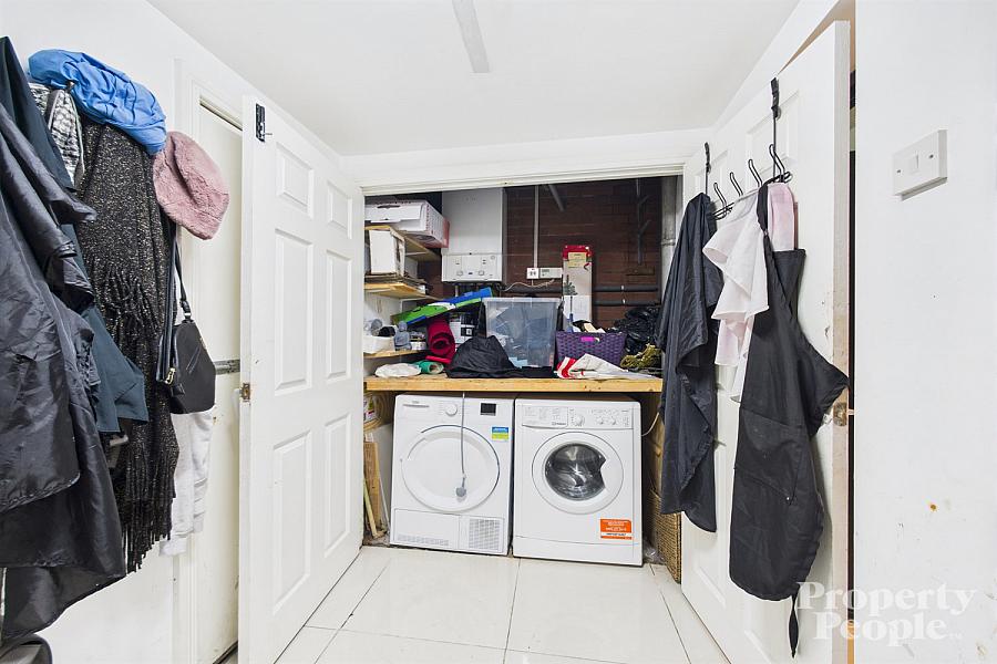 69, Mountview Street