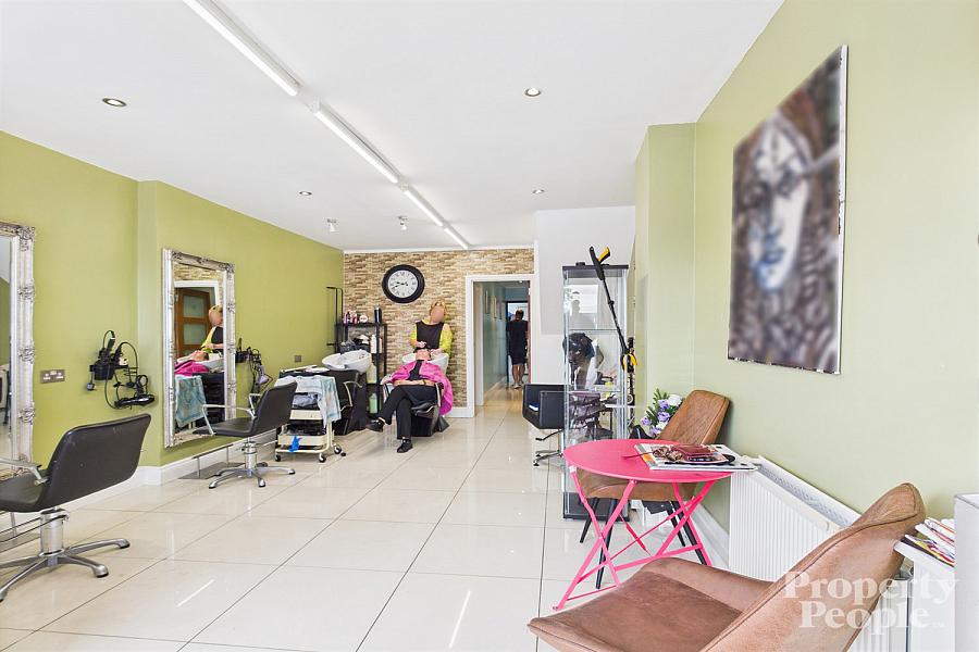 69, Mountview Street