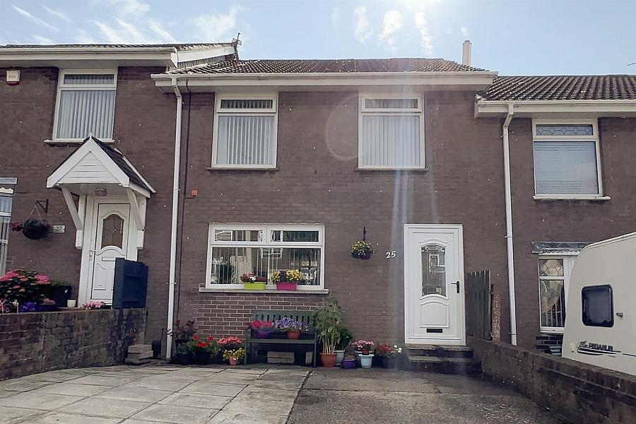 25 Rathvarna Gardens