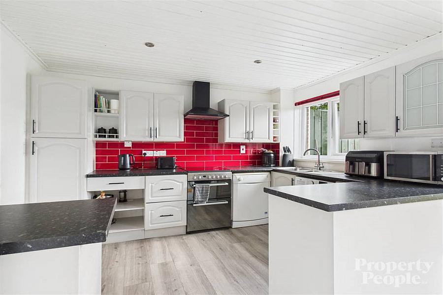 25 Rathvarna Gardens