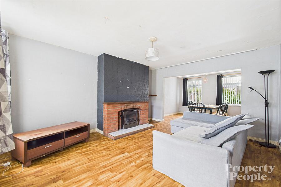 9 Cliftondene Crescent