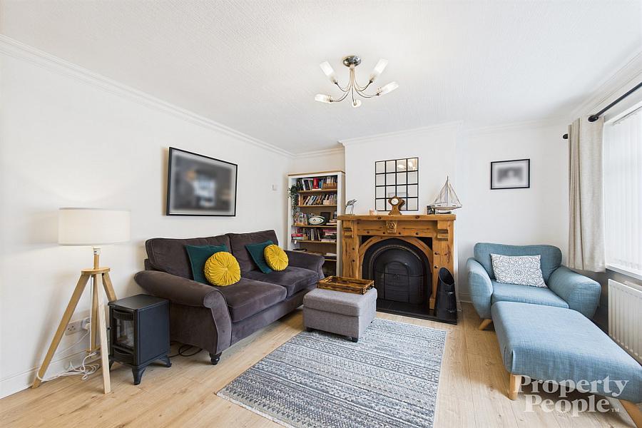 57 Church Crescent