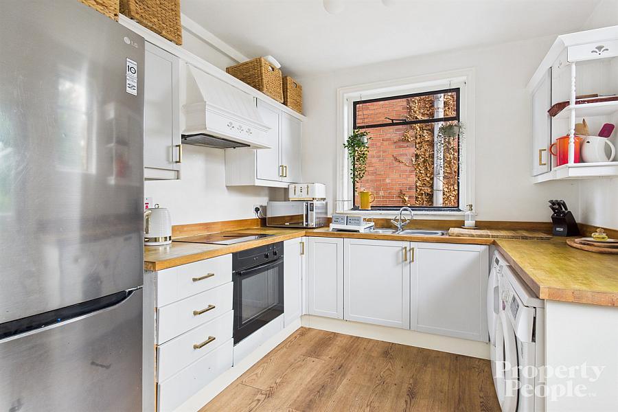 66 Sunningdale Park