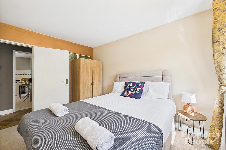 124 Annadale Flats