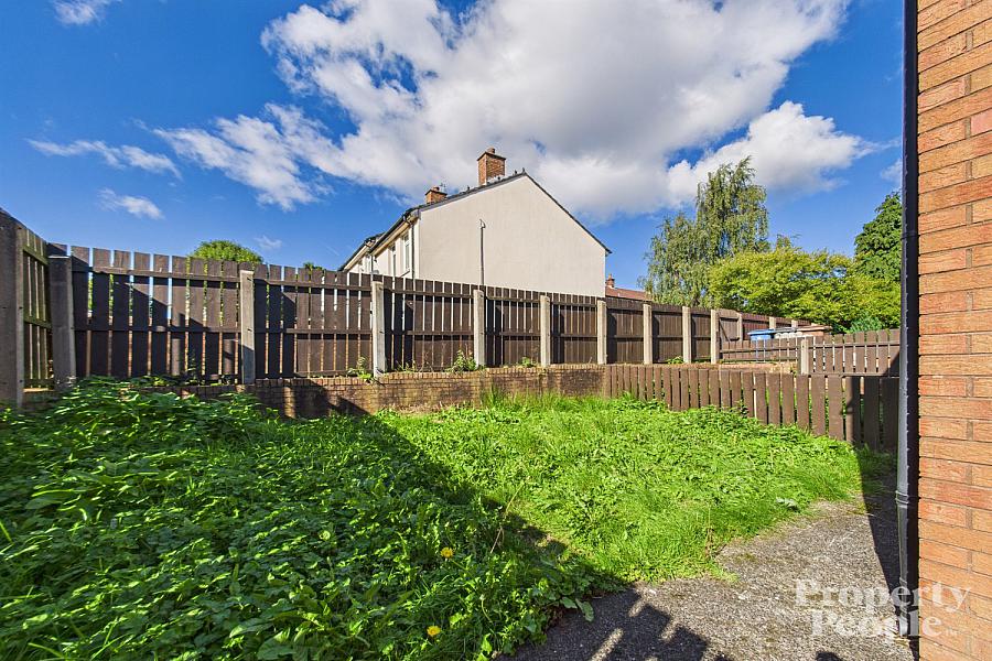 10 Waveney Heights