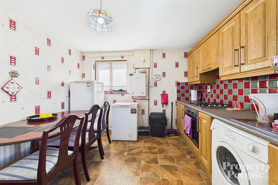 10 Waveney Heights