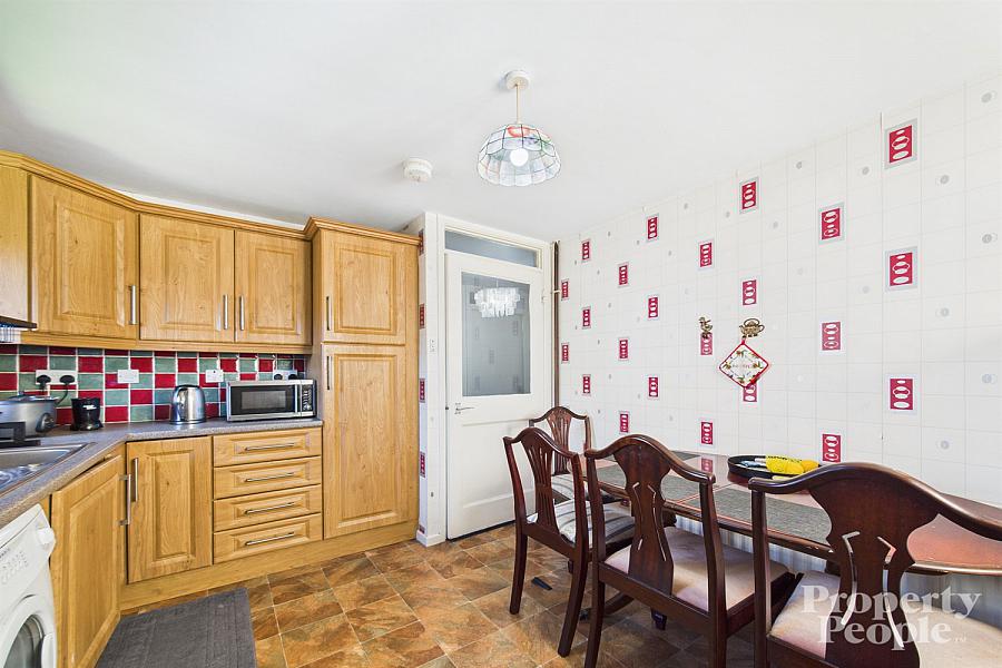 10 Waveney Heights