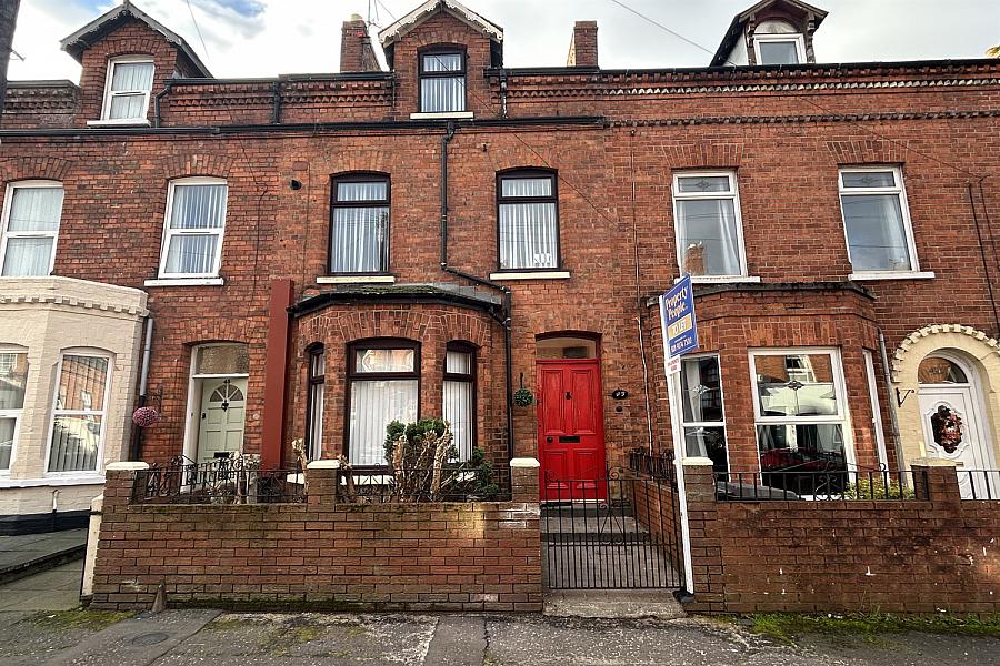 43 Ponsonby Avenue, Antrim Road