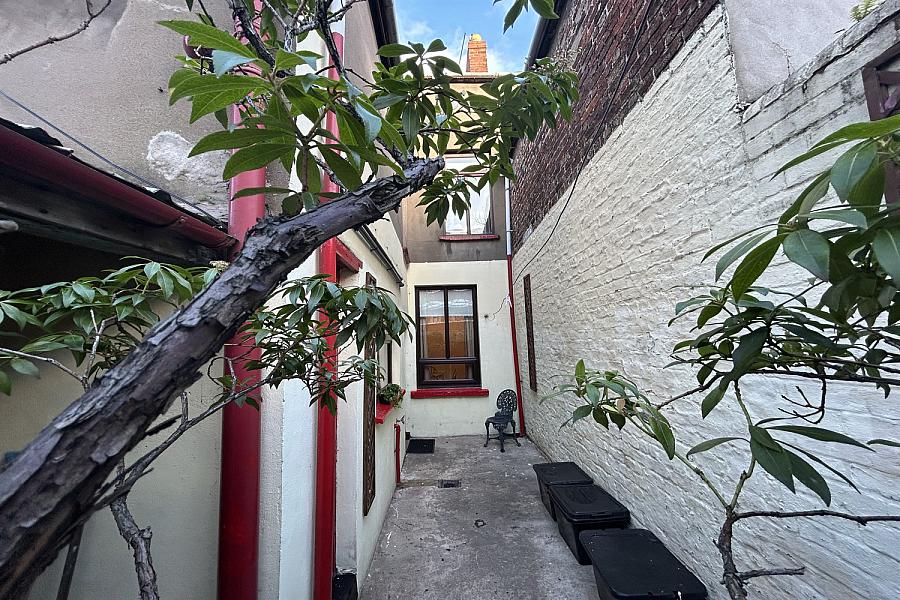 43 Ponsonby Avenue, Antrim Road